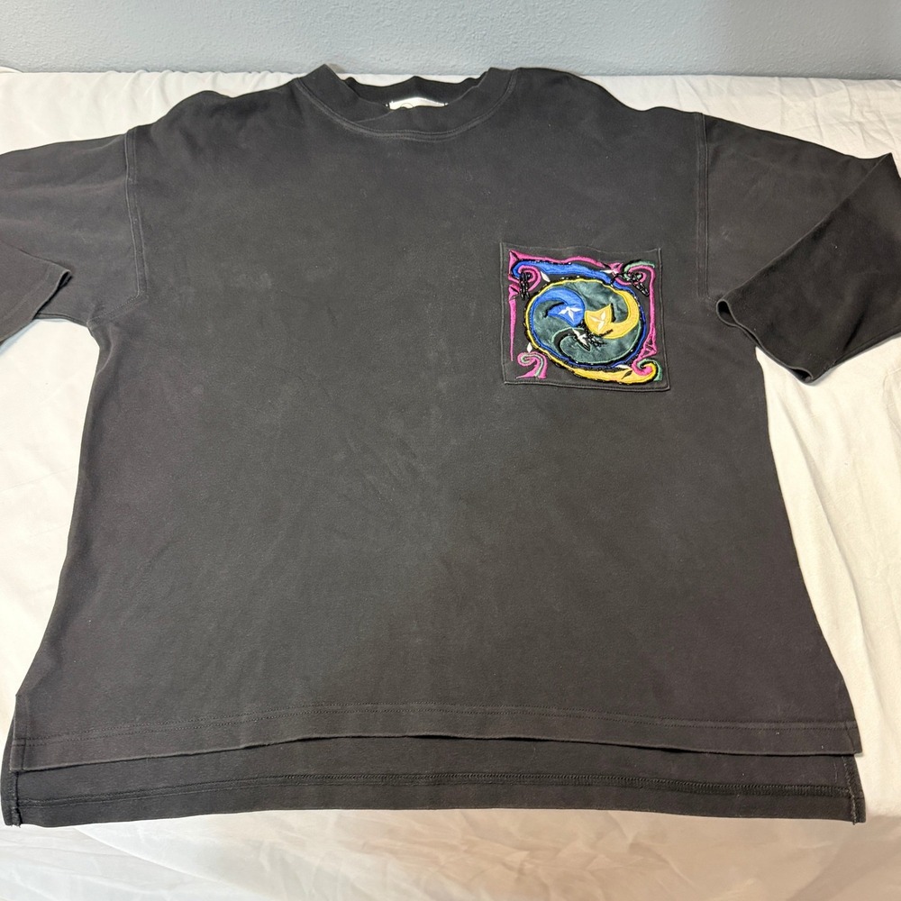 Cedars Black Long Sleeve Graphic Pocket T-Shirt Size M Cotton Mardi Gras USA